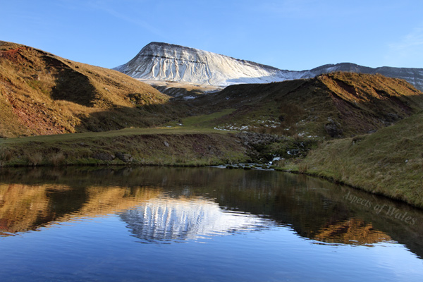 Afon Sawdde below Llyn y Fan Fach