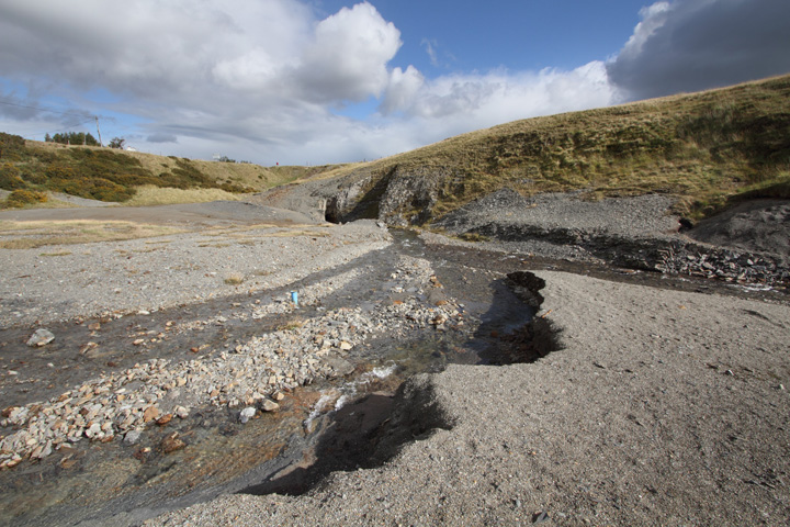 Confluence of Afon Twymyn and Nant Dropyns